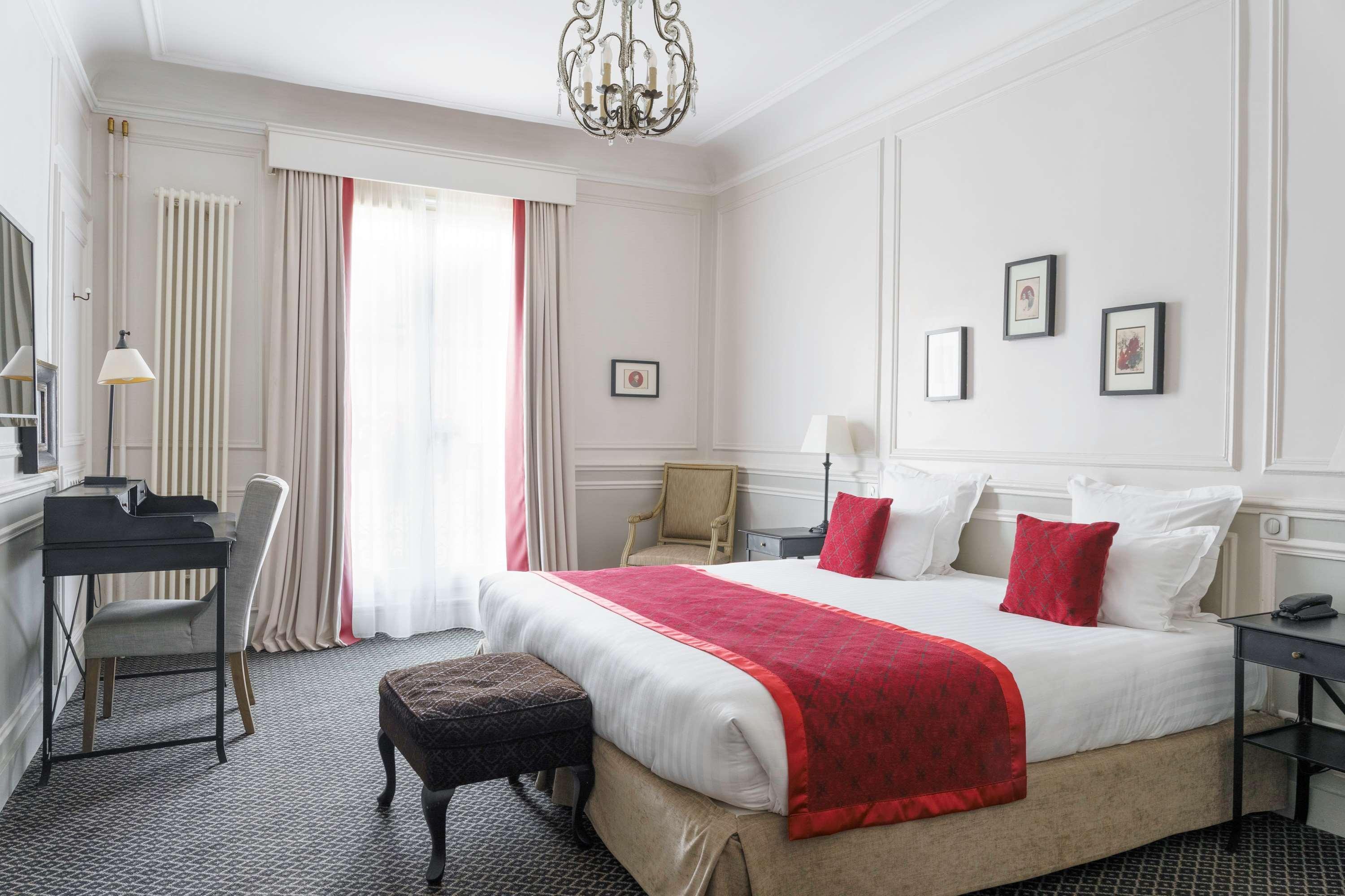 Bradford Elysees - Astotel Paris Luaran gambar