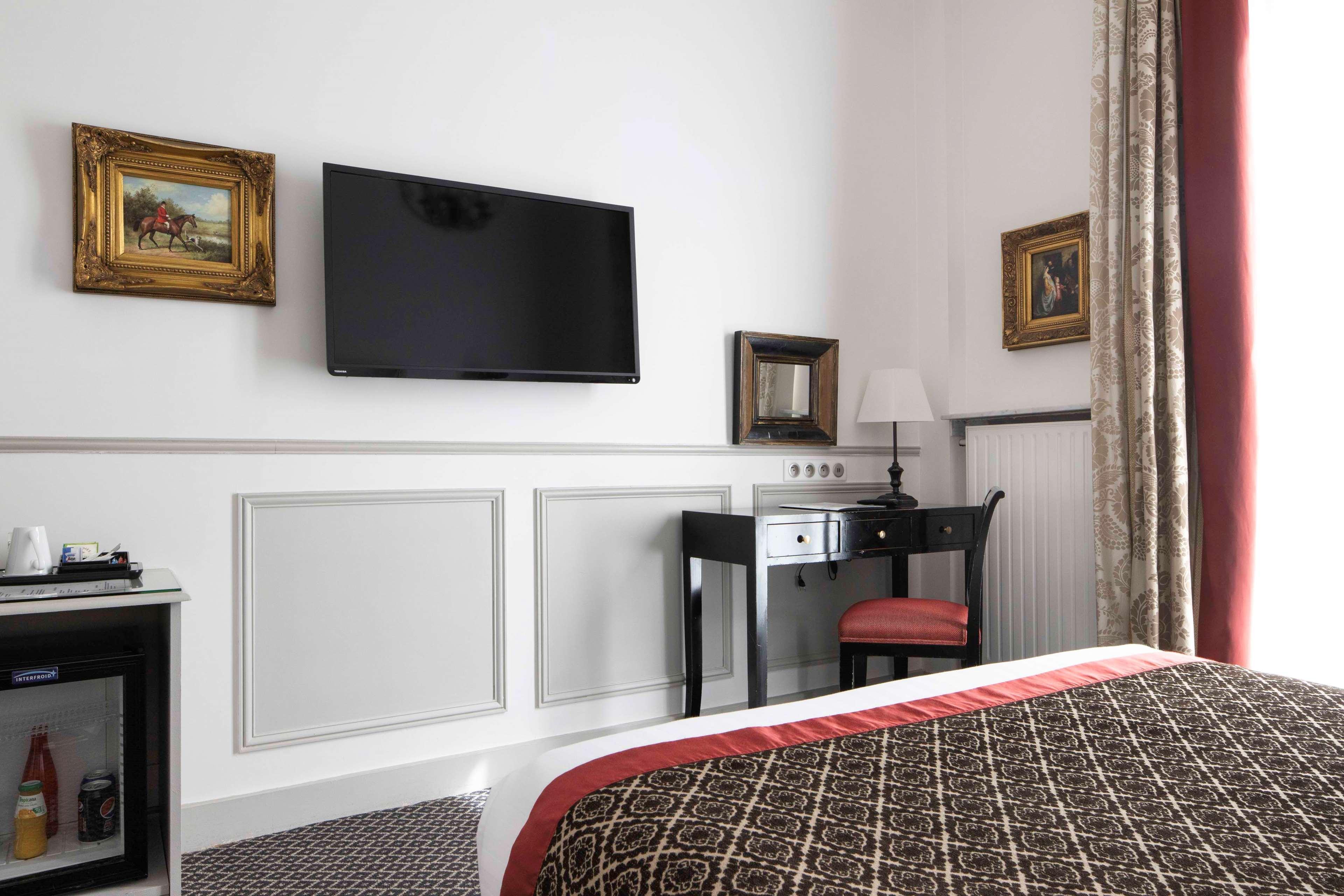 Bradford Elysees - Astotel Paris Luaran gambar